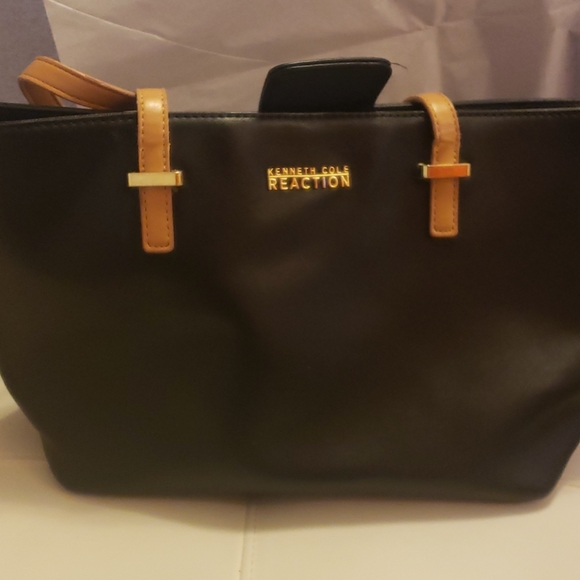 Purse - Picture 2 of 3